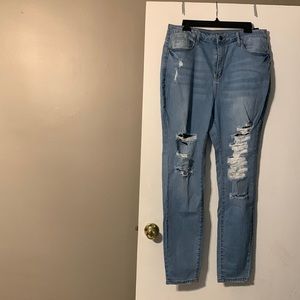 Fashion Nova- Fall in Love Once Skinny Jeans